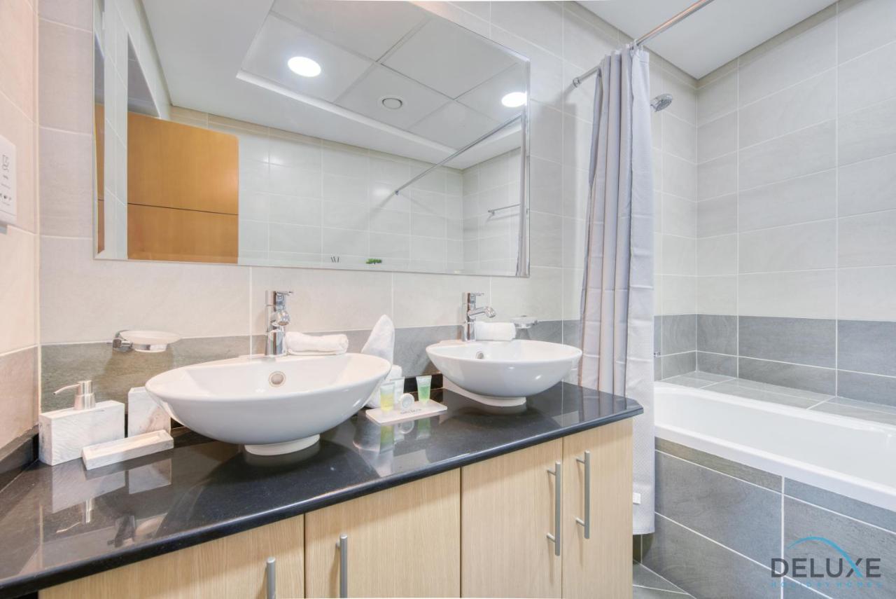 Appartamento Exquisite 3br At Ocean Heights Marina By Deluxe Homes Dubai
